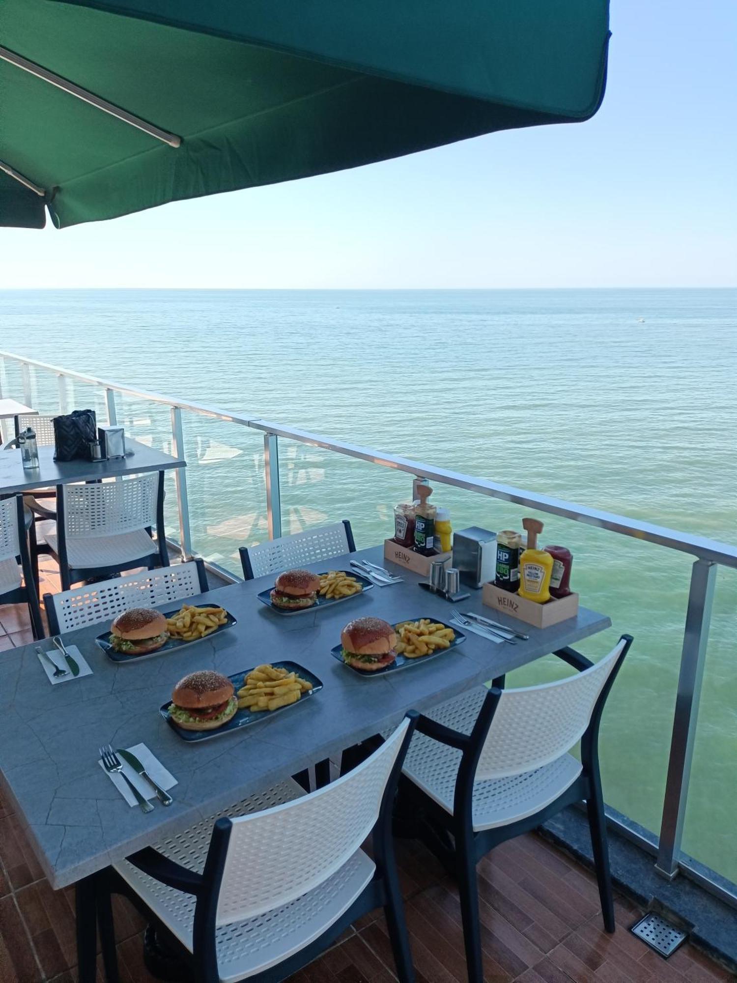 The Marine Hotel Трабзон Экстерьер фото